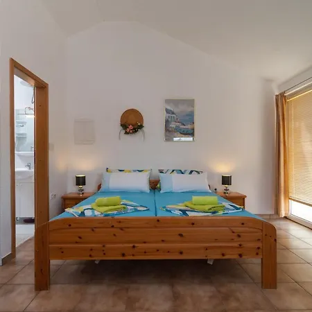Apartment Mira - Beautiful Sea View *