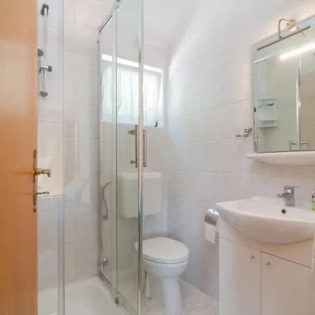 Apartament Mira Pucisca